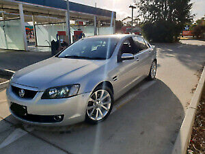 PAINTED HOLDEN VE SS SEDAN REAR WINDOW SPOILER - Maverick Silver (636R)