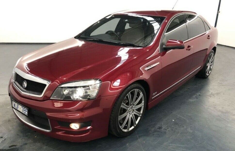 PAINTED HOLDEN VE SS SEDAN REAR WINDOW SPOILER - Sport Red (352N )