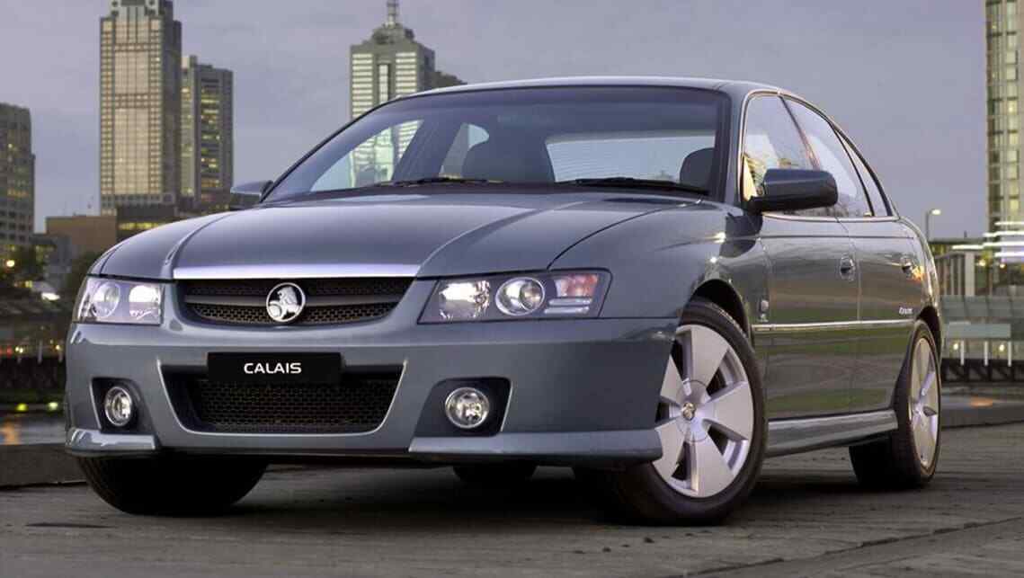 PAINTED HOLDEN Calais VY/VZ Sedan BOOT LIP SPOILER - Grey 744S